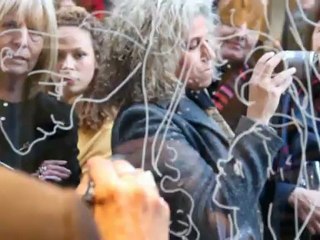 Perfomance Xavier Devaud à la galerie Véra Amsellem Paris