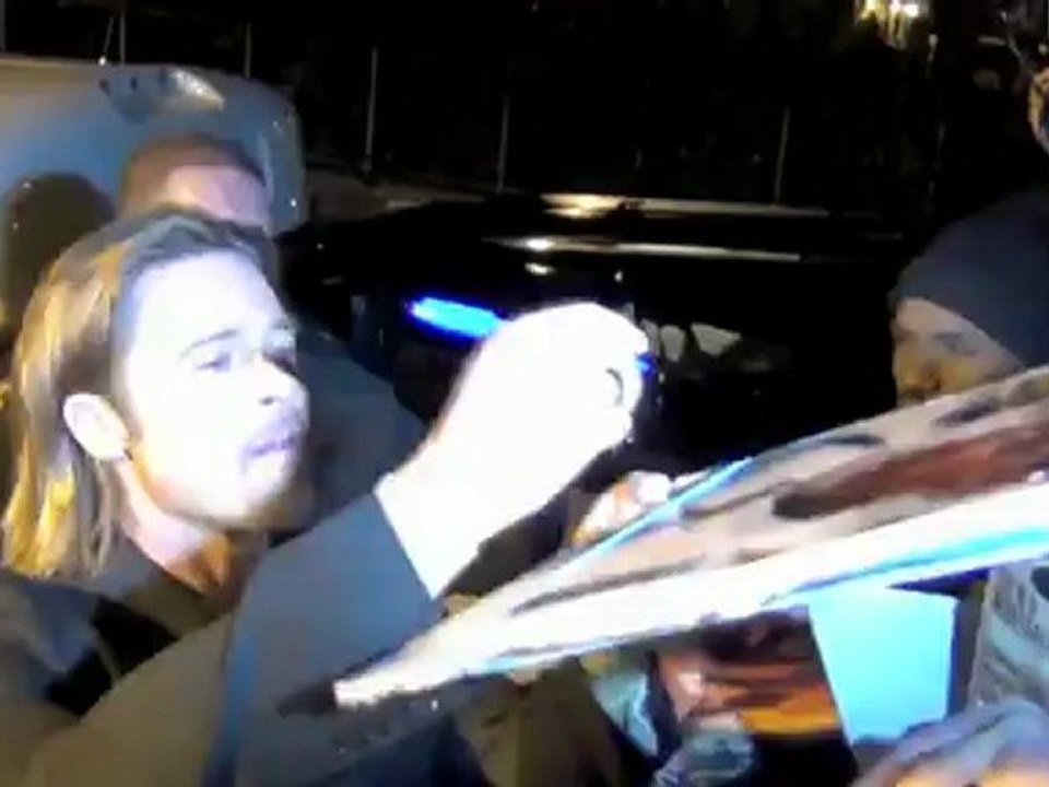 Ihr werdet nicht glauben, wem dieses unglaubliche Tattoo gehört