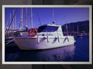 Rent a Boat For Romantic Escape