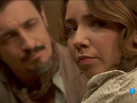 Alf y Emi cap. 258. No asisten a la fiesta de compromiso