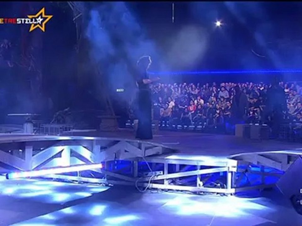 Monologo di Sabina Guzzanti Un Due Tre Stella 26/04/2012 Satarlanda.eu