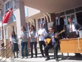 Gevrekli İlköğretim Okulu Çocuk Bayramı kutlaması