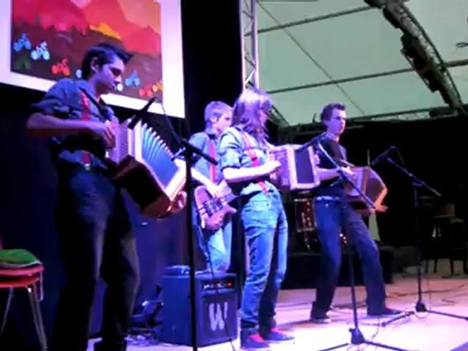 Charmey  Gruyère 27.04.2012 les Chälly-Buebe...Pierre-Alain