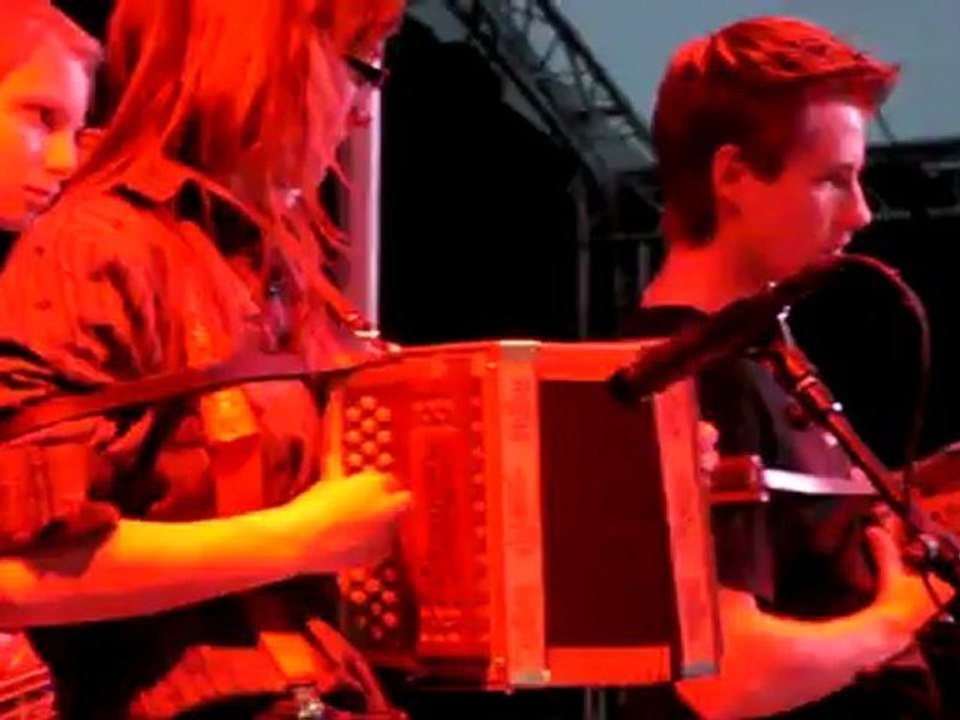 Charmey  Gruyère 27.04.2012 les Chälly-Buebe....Pierre-Alain