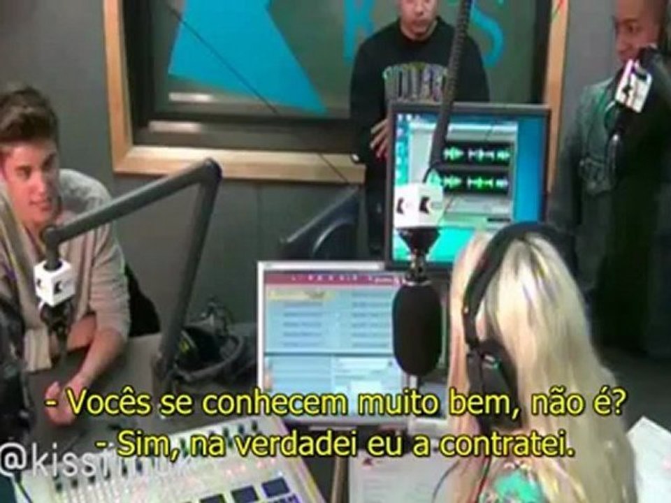 Extra: mais da entrevista de Justin Bieber para a rádio britânica KISS FM [LEGENDADO]