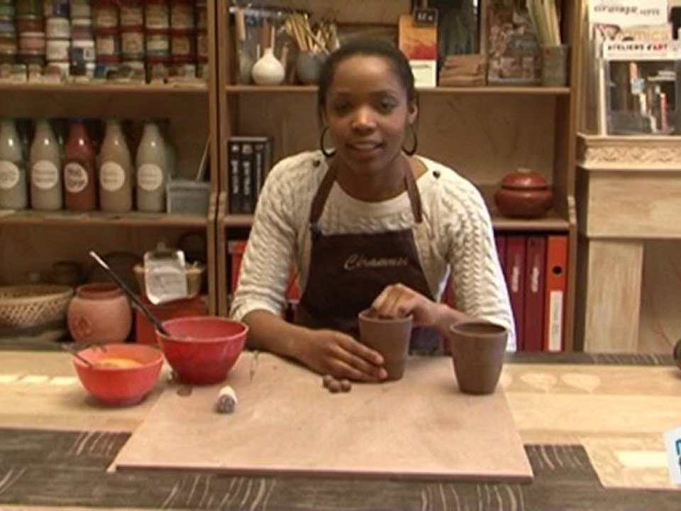 Sports Loisirs : Poterie : technique de décoration