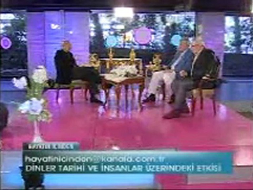 Bahadır Yenişehirlioğlu Kanal A da Tanburacı'nı...