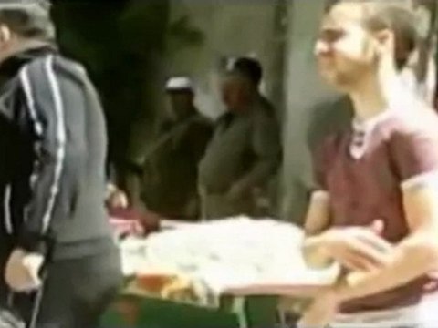 فري برس ريف دمشق قوات الاحتلال الأسدي في ببيلا 27 4 2012 Damascus