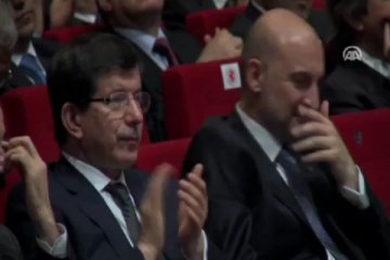 Karanlık dönemleri aydınlatacağız