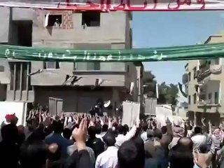 Tải video: فري برس ريف دمشق القلمون قارة جمعة  أتى أمر الله 27 4 2012ج2 Damascus