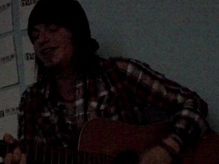 Pierre-Jean (OmEgA) -Dans ce monde- Showcase acoustic à Lyon le 21/04/12