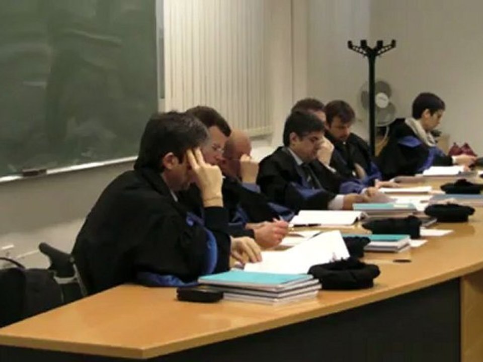 Badrane Kaoutar la jeune fille Arabe et Marocaine  honorée  1ère docteur en Droit international et Europèen en Italie