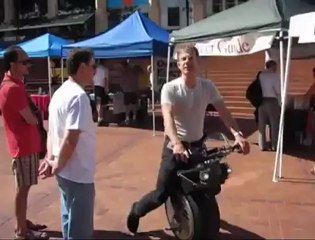 Tek teker elektrikli bisiklet