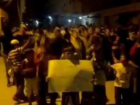 فري برس حلب بزاعة مسائية أمام المسجد الكبير 28 04 2012 Aleppo