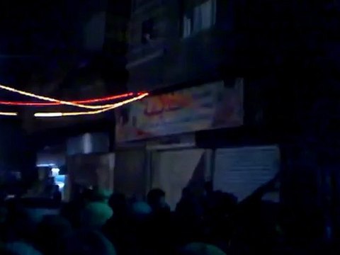 فري برس دمشق جوبر امام منزل الشهيد ظافر جحا دمك يا ظافر مو نسيانينو 28 4 2012 Damascus