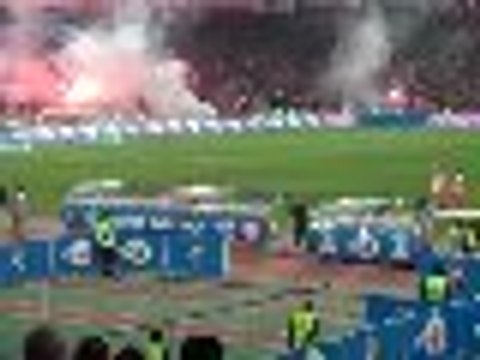 Πανηγυρισμοί μετά το γκολ του Τζεμπούρ