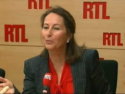 Ségolène Royal, présidente socialiste de la région Poitou-Charentes : Nicolas Sarkozy est dans les cordes