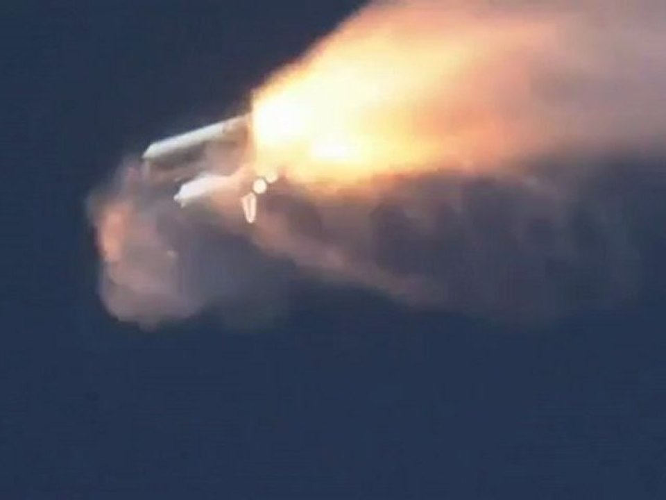 NASA. Lancement d une navette .Space. Shuttle.(hd).2012