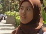 Jakarta pedestrians stand firm