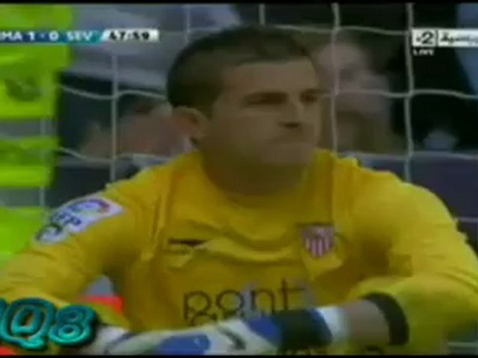 ريال مدريد و أشبيلية - (2-0) - هدف كريم بنزيما الأول