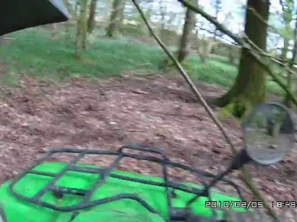 ça c'est une belle flaque !!! kvf 650 grizzly 660