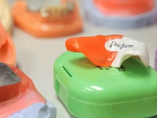 Denturist Lacombe Red Deer South Hill Denture Clinic