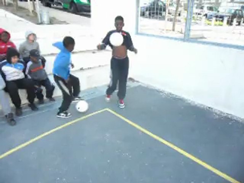 foot freestyle duo las et will prodige team challenge fondation PSG part 2