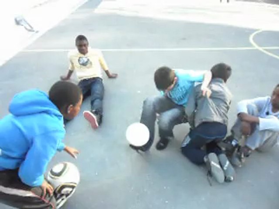 foot freestyle "equlistyle" by prodige team lee the artist challenge fondation PSG