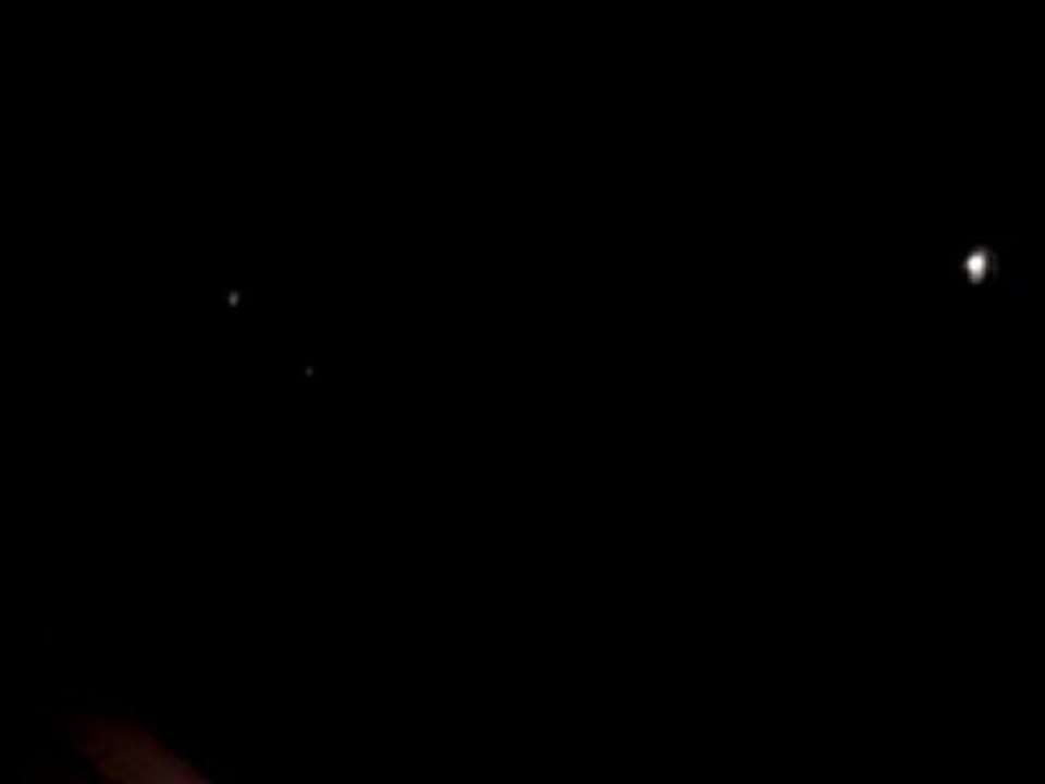 ufo. Sainte-Anne-des-Plaines QC .France.28.04.2012