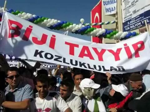 AKP SEÇİM ŞARKISI AYNI YOLDAN GEÇMİŞİZ BİZ