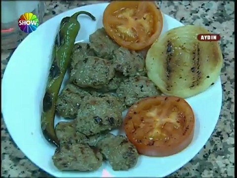 Vahe'nin Sofrası - Çine Köftesi tarifi