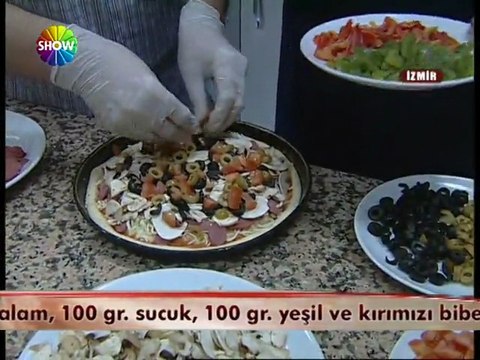 Vahe'nin Sofrası - Karışık pizza