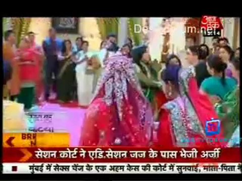 Saas Bahu Aur Betiyan [Aaj Tak] - 30th April 2012 Part3