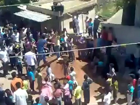 فري برس درعا المليحة الغربية صباحية حاشدة وإضراب عام في البلدة ذكرى مجزرة صيدا 29 4 2012 Daraa