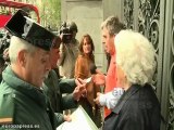Familia desahuciada protesta ante el Banco de España