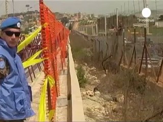 Israele erige un nuovo muro al confine libanese