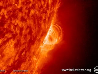 Eruption solaire 30 avril 2012