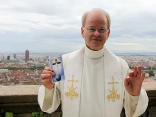 Père Paul : Marie réalise toujours le plan de Dieu