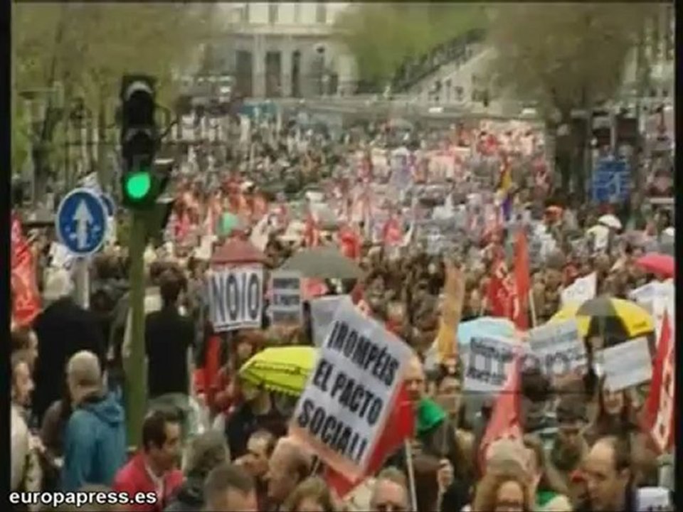 Sindicatos e IU hablan sobre el '1 de mayo'