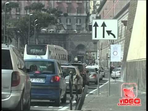 Napoli - ZTL: paradiso sul lungomare, inferno poco distante (30.04.12)