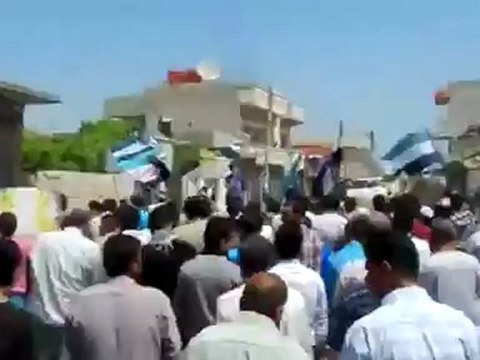 فري برس ادلب كللي مظاهرة الا ثنين 30 04 2012 Idlib
