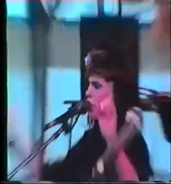 MIKA 1989 Fete des fleurs Why