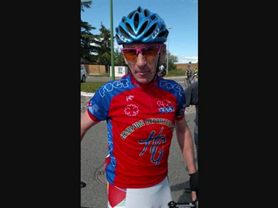 Christian Loncke au micro de RADIOVELO