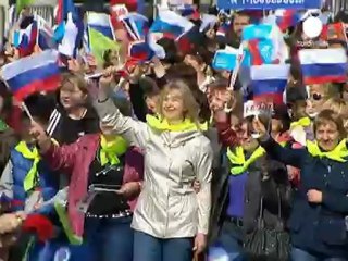 Putin y Medvédev: baño de multitudes el uno de mayo