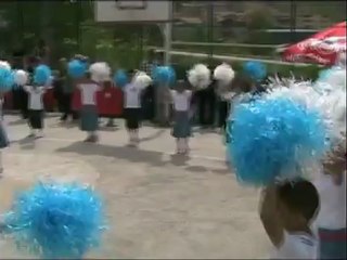 Video6: PonPon gösterisi... (Mavi-Beyaz)