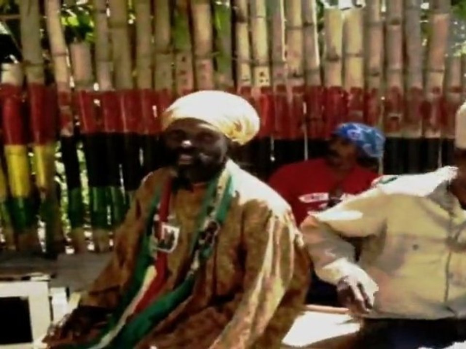Priest Ellis - No War (feat. Congo Judah) {Official Music Video / Clip Officiel} [CULTURAL PROD] May 2012