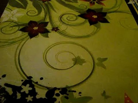 La me en train de chanter Adore your pain xD