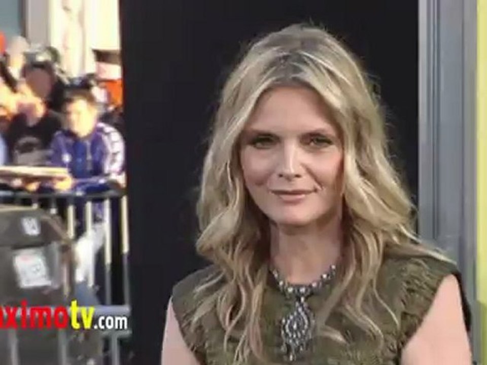 Michelle Pfeiffer "Dark Shadows" Los Angeles Premiere ARRIVALS