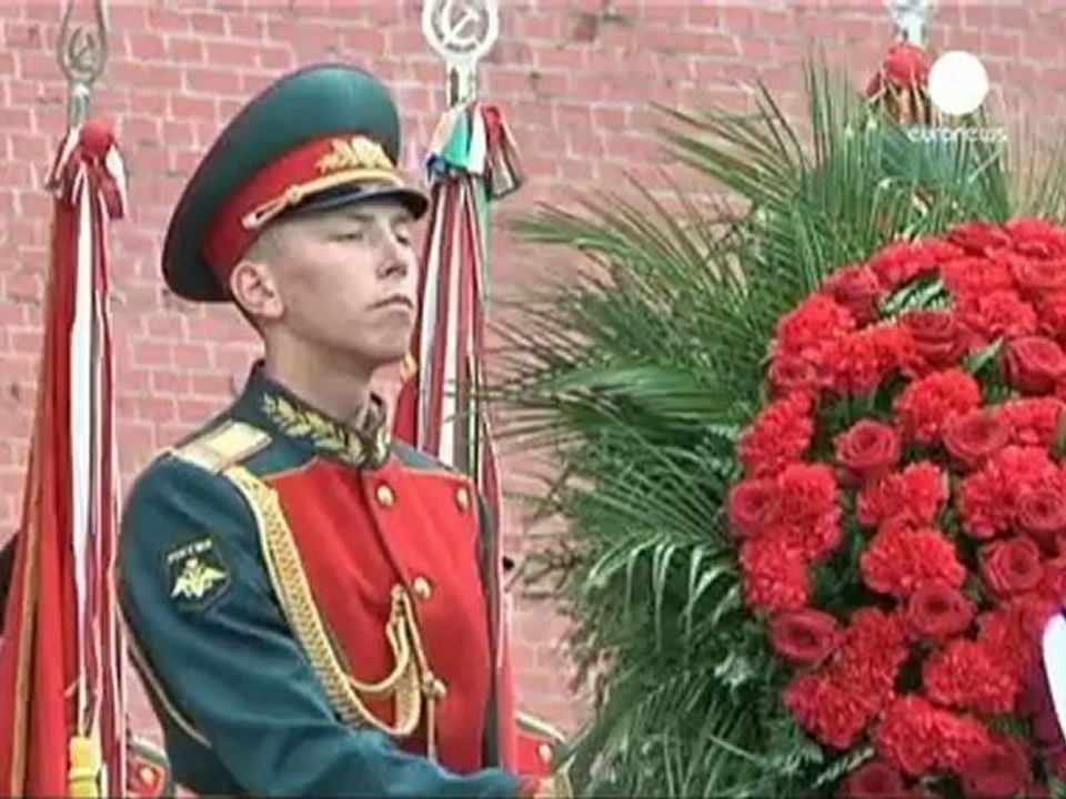 Russie: Medvedev redevient premier ministre