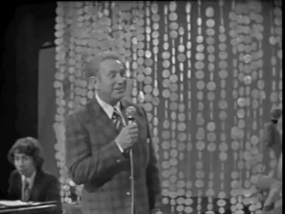 Marie Laforêt & Charles Trenet - La folle complainte (extrait) 1973